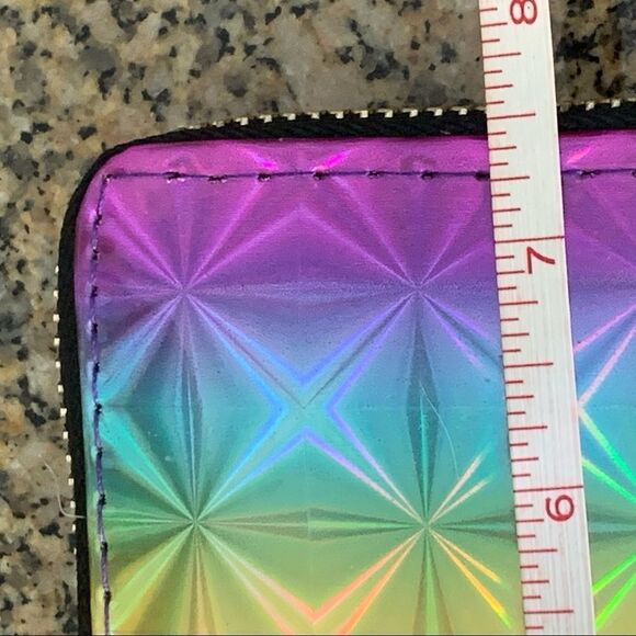 Purple Iridescent Prism Colorful Zipper Wallet NEW - Picture 3 of 4